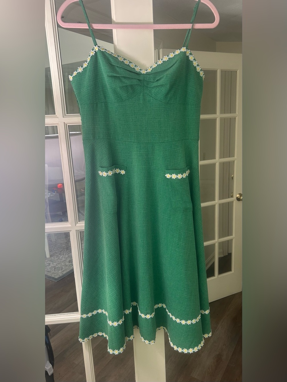 Eloquent Green Voodoo Vixen Midi Dress with Daisy Trim - Large - Picture 7 of 7